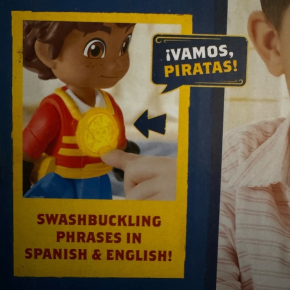 Nickelodeon Santiago of the Seas light up, talking action figure NIB Bundle/save - Picture 8 of 8